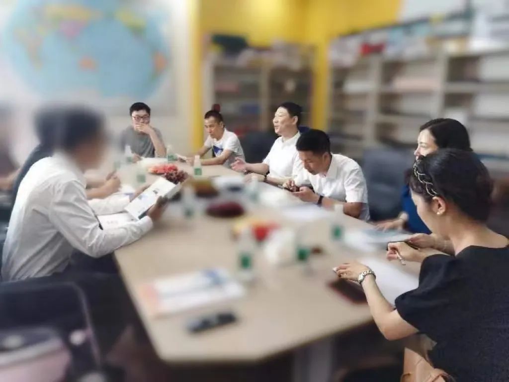 小米、華為等知名企業(yè)合作伙伴！四川某地方政府實地對接高品質(zhì)智能電子設備生產(chǎn)投資選址項目