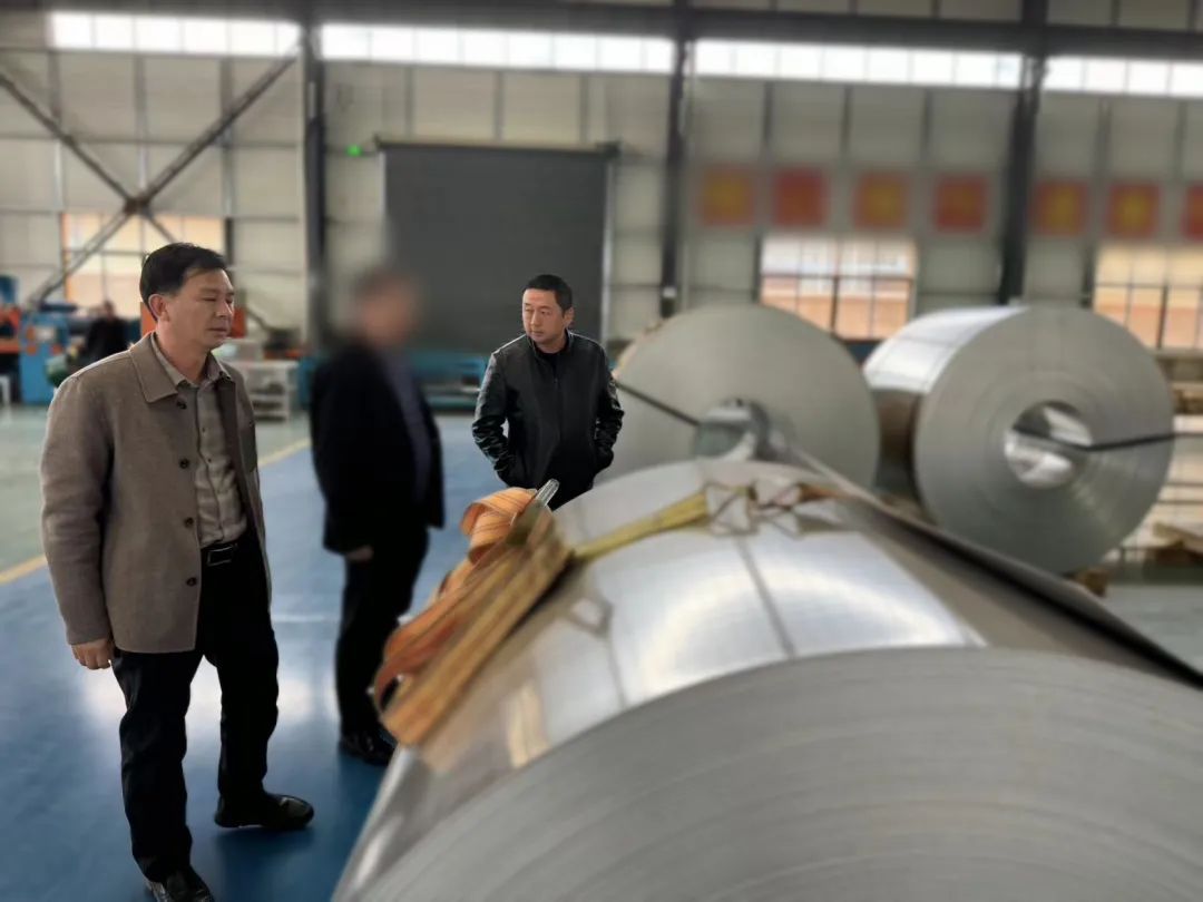 美國PPG、金高麗等知名涂料企業(yè)合作商！貴州某地方政府實(shí)地對接金屬建筑材料生產(chǎn)投資選址項目