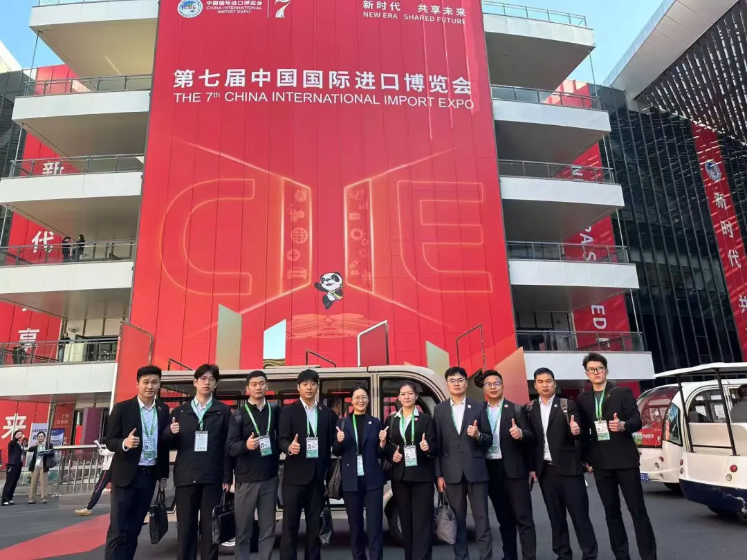【進(jìn)博收官戰(zhàn)】忙、忙、忙！東方龍商務(wù)七“戰(zhàn)”進(jìn)博，招商不止，未來(lái)可期！